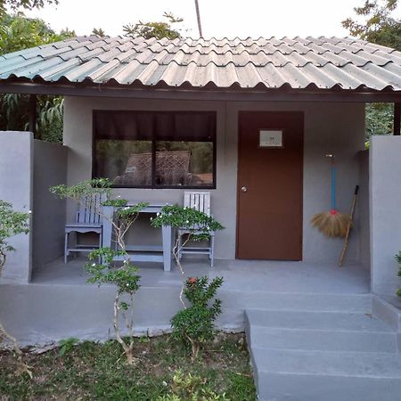 Siam Flora Resort Ko Lanta Esterno foto
