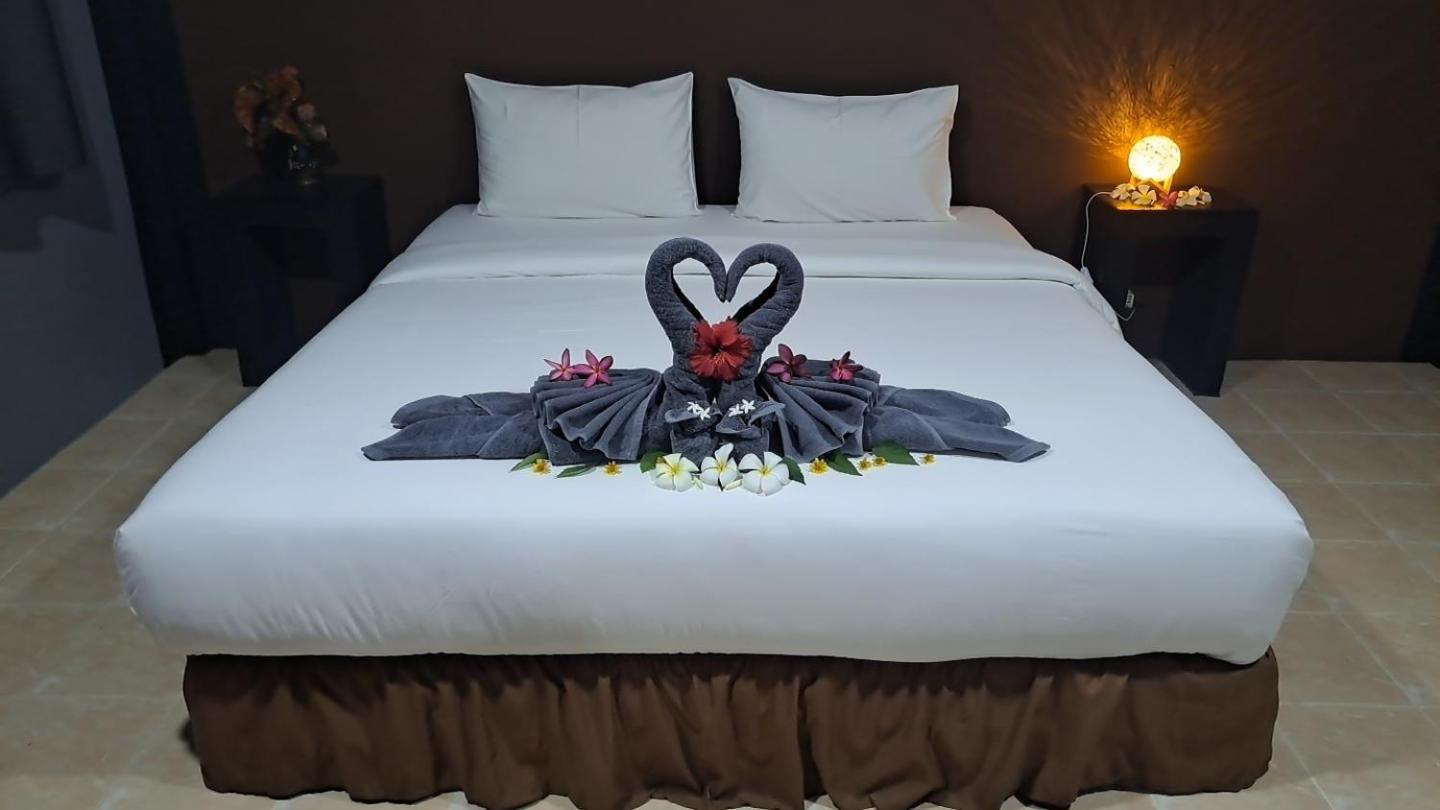 Siam Flora Resort Ko Lanta Esterno foto