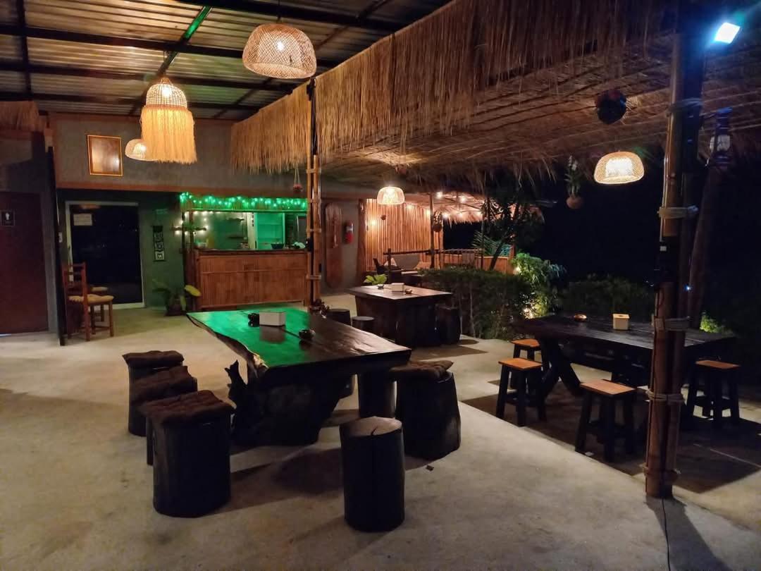Siam Flora Resort Ko Lanta Esterno foto