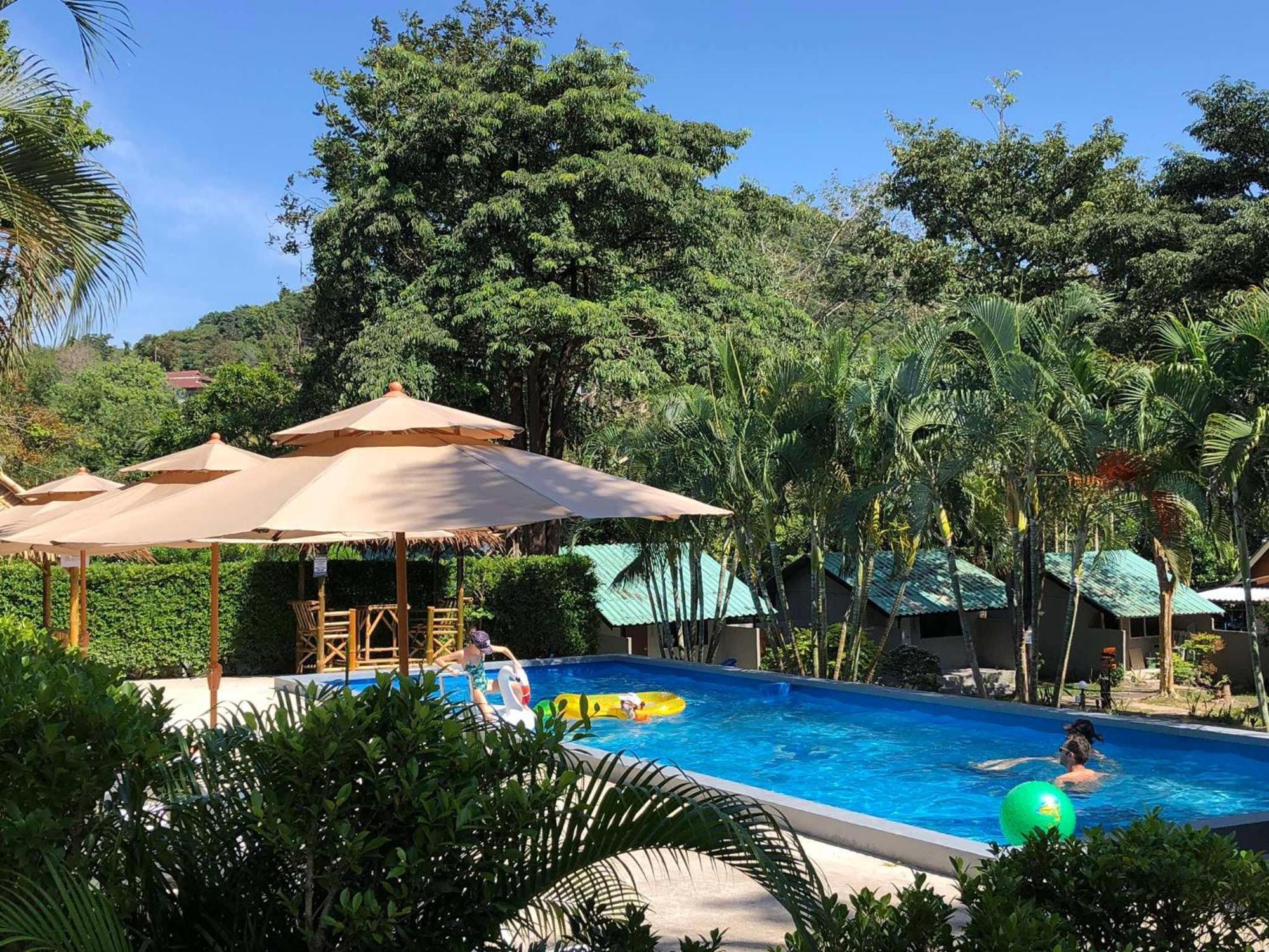 Siam Flora Resort Ko Lanta Esterno foto