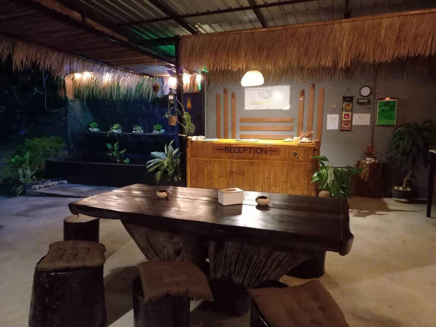 Siam Flora Resort Ko Lanta Esterno foto
